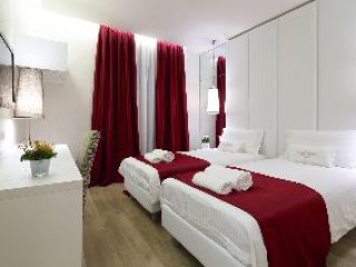 TULLIA AND PRISCA RELAIS GUEST HOUSE