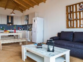 MAGGANOS SUNSET VILLAS