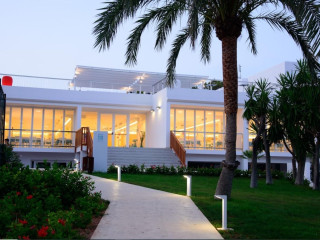 Cala Llenya Resort Ibiza