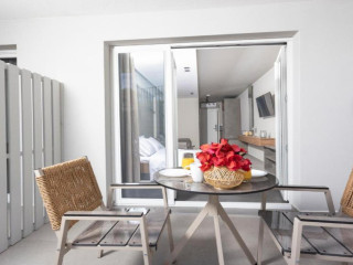 Notos Premium Holiday Apartments