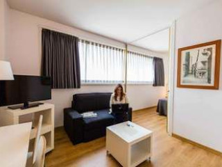 APARTHOTEL ATENEA