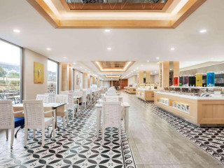 Ramada Hotel amp; Suites by Wyndham Kusadasi