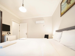 D-APART HOTEL amp;AMP; VILLAS