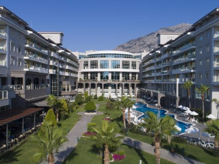 AKRA KEMER