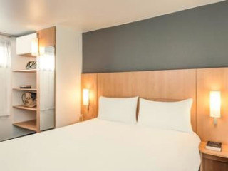 IBIS PARIS BASTILLE FAUBOURG SAINT ANTOINE 11EME