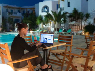 Paralos Venus Suites