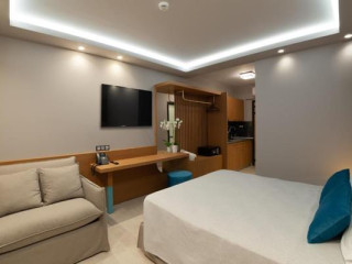 Complex Mediteranean Cmy