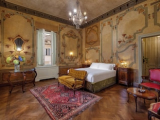 Hotel Locarno