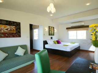 Palm Paradise Hotel