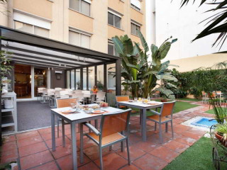 Silver Aparthotel