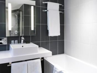 NOVOTEL SUITES PARIS EXPO PORTE DE VERSAILLES