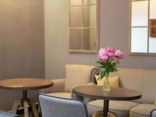 ANTLER BOUTIQUE HOTEL