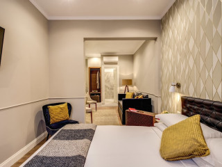 Charme Spagna Boutique Hotel