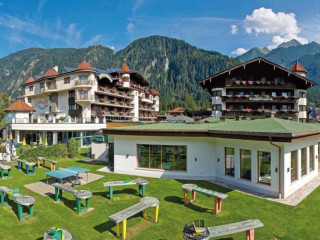 Sport  Spa Hotel Strass