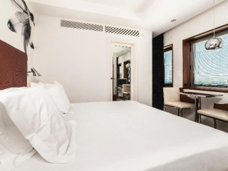 UR Palacio Avenida