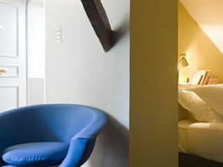 HELZEAR MONTPARNASSE SUITES