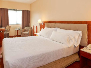 NH Barcelona Entenza