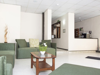 RELAX INN