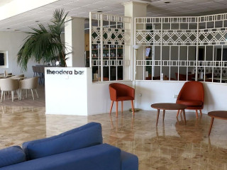 Marina Hotel