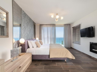 NIKIS VILLA LUXURY SEAVIEW VILLA