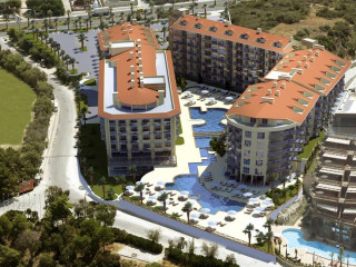 RAMADA HOTEL AND SUITES BY WYNDHAM