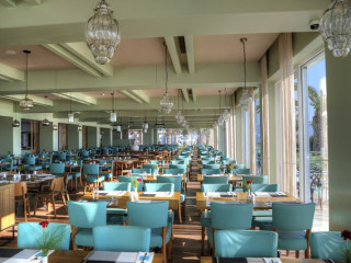 Le Bleu Hotel amp; Resort