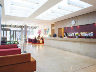 Mövenpick Hotel Frankfurt City