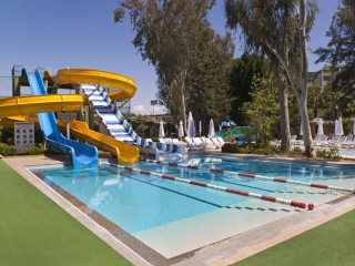 DELPHIN BOTANIK HOTEL
