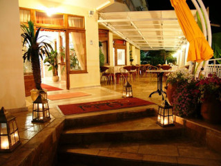 Eden Hotel - Neoi Poroi