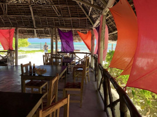 Blue Earth Beach Bungalows