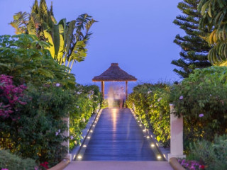 Suite Hotel Eden Mar