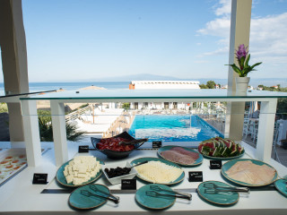 Anny Residence  Suites