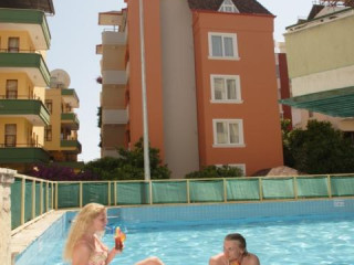 CLEOPATRA GOLDEN BEACH HOTEL