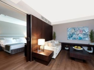CATALONIA RIGOLETTO HOTEL