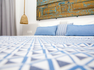 LINDOS PORTES SUITES