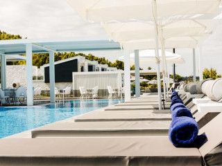 Noblesse Boutique Hotel
