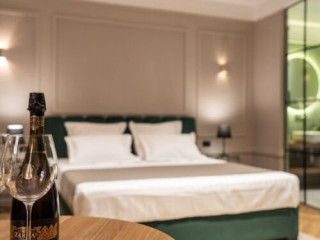 Alnis Boutoque Villa