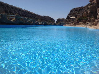 CAVES BEACH RESORT HURGHADA