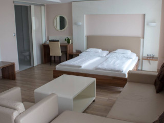 GOKART HOTEL AND RESTAURANT - KECSKEMET