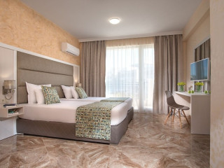 MARINA SANDS BIJOU BOUTIQUE - EXCELLENT CHOICE FOR TRAVELERS VI