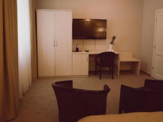 CC Residence Hotel