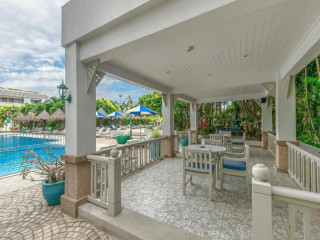 Andaman Beach Suites Hotel