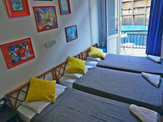 Dioskouros Hostel