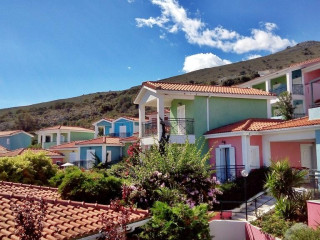 RISA HOTEL