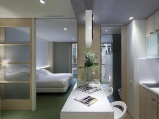 Ako Suite