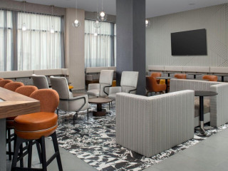 Residence Inn By Marriott New York Queens