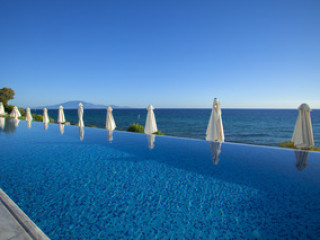 SENTIDO LOUIS PLAGOS BEACH HOTEL