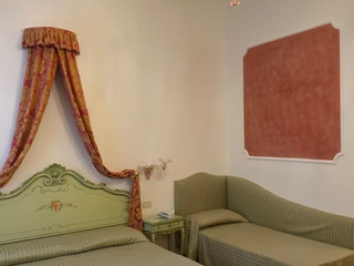 HOTEL AL SOTOPORTEGO