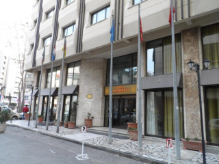 YUMUKOGLU