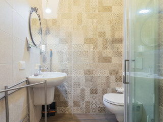 BARI RED ROOMS BY WONDERFUL ITALY